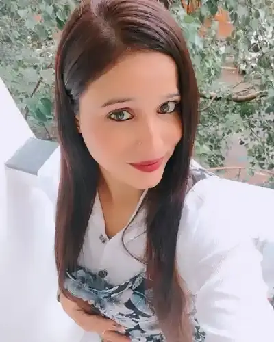 Call Girls in Maunath Bhanjan